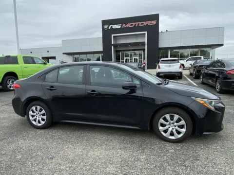 More photos of 2022 Toyota Corolla LE at RS Motors, IN