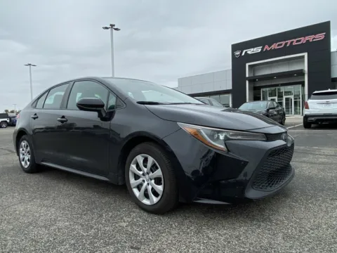 Black 2022 Toyota Corolla LE for sale in Indianapolis, IN