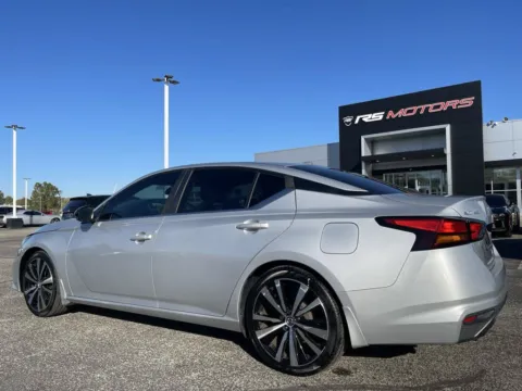 Another view of 2019 Nissan Altima 2.5 SR for sale in Indianapolis, IN at RS Motors