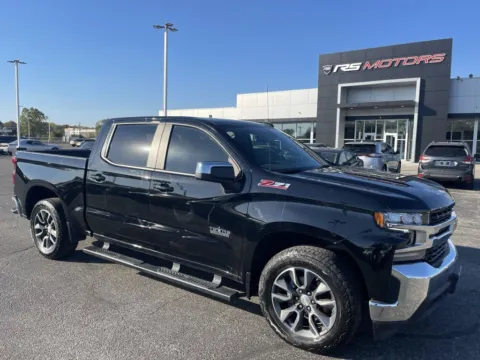 Photos of 2021 Chevrolet Silverado 1500 LT for sale in Indianapolis, IN at RS Motors