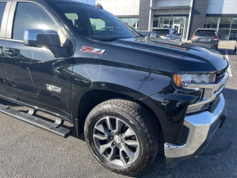Another view of 2021 Chevrolet Silverado 1500 LT for sale in Indianapolis, IN at RS Motors
