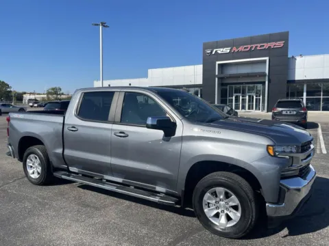 Photos of 2021 Chevrolet Silverado 1500 LT for sale in Indianapolis, IN at RS Motors