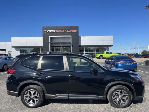 More photos of 2020 Subaru Forester Premium at RS Motors, IN