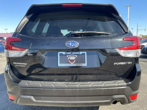More photos of 2020 Subaru Forester Premium at RS Motors, IN