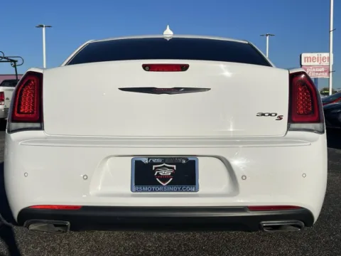 More photos of 2021 Chrysler 300 S at RS Motors, IN
