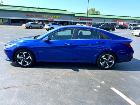 Another view of 2021 Hyundai Elantra Limited for sale in Indianapolis, IN at RS Motors