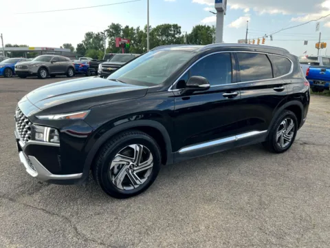 Photos of 2021 Hyundai Santa Fe SEL for sale in Indianapolis, IN at RS Motors