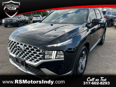 Black 2021 Hyundai Santa Fe SEL for sale in Indianapolis, IN