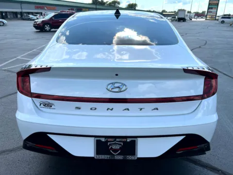 More photos of 2020 Hyundai Sonata SEL at RS Motors, IN