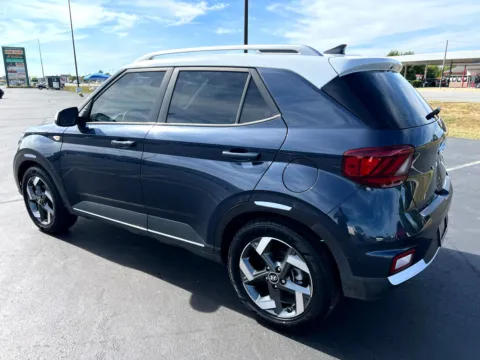 More photos of 2021 Hyundai Venue Denim at RS Motors, IN