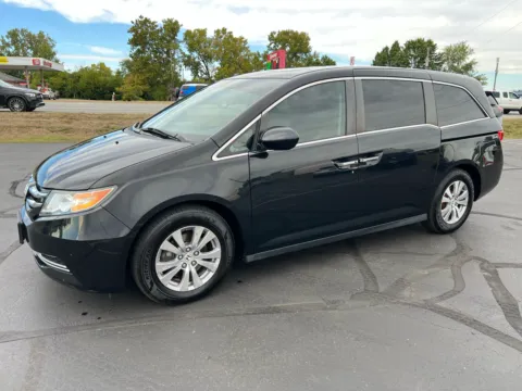 Photos of 2017 Honda Odyssey EX-L for sale in Indianapolis, IN at RS Motors