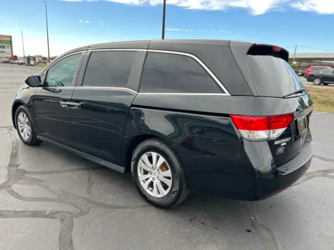 More photos of 2017 Honda Odyssey EX-L at RS Motors, IN