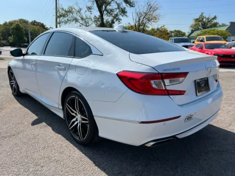 More photos of 2021 Honda Accord Touring 2.0T at RS Motors, IN