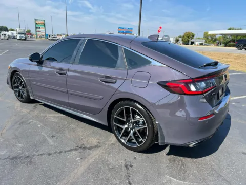 More photos of 2022 Honda Civic Sport Touring at RS Motors, IN
