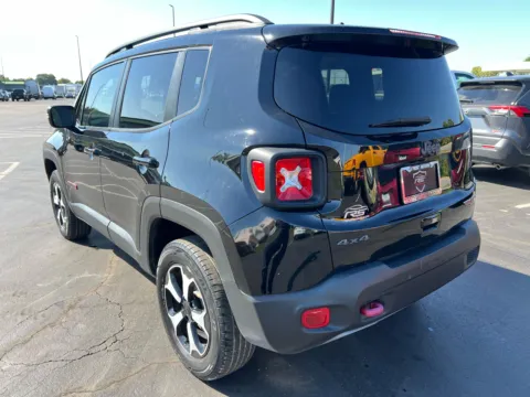 More photos of 2019 Jeep Renegade Trailhawk at RS Motors, IN