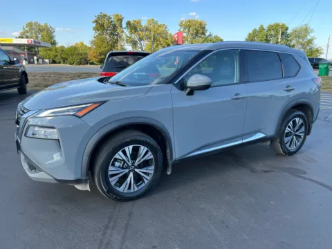 Photos of 2021 Nissan Rogue SL for sale in Indianapolis, IN at RS Motors