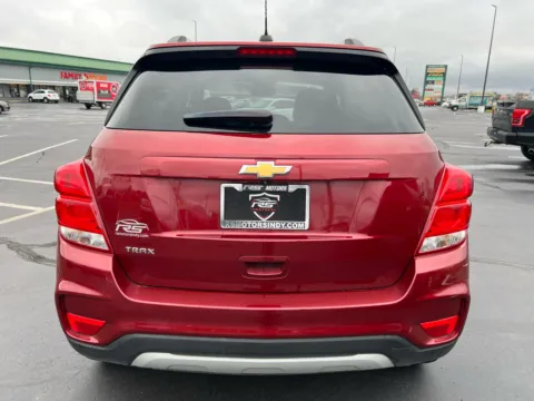 More photos of 2021 Chevrolet Trax LT at RS Motors, IN