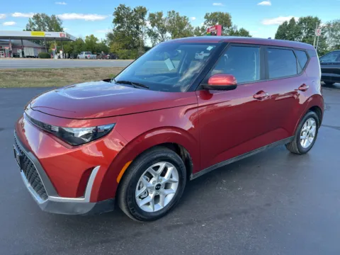 Photos of 2023 Kia Soul S for sale in Indianapolis, IN at RS Motors