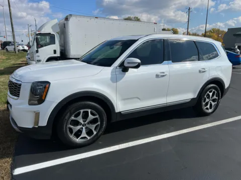 Photos of 2020 Kia Telluride EX for sale in Indianapolis, IN at RS Motors