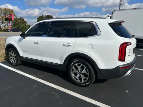 More photos of 2020 Kia Telluride EX at RS Motors, IN