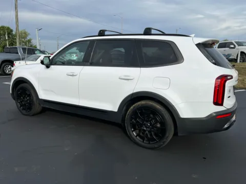 More photos of 2021 Kia Telluride SX at RS Motors, IN