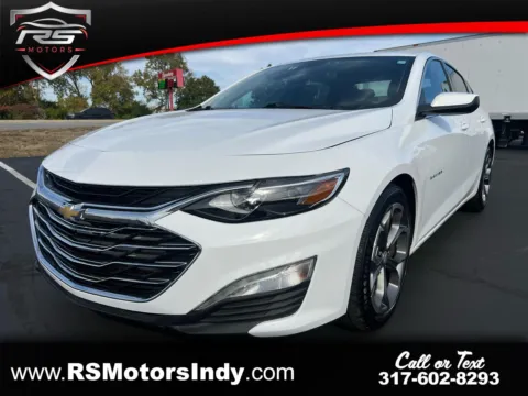 White 2023 Chevrolet Malibu LT for sale in Indianapolis, IN