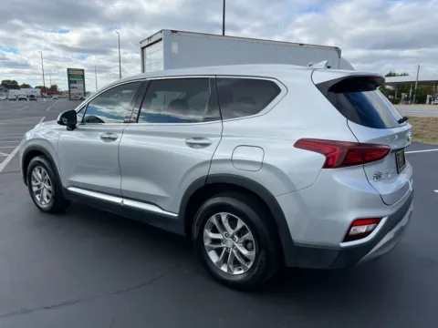 More photos of 2019 Hyundai Santa Fe SEL at RS Motors, IN