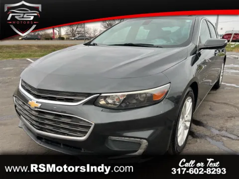 Gray 2017 Chevrolet Malibu LT for sale in Indianapolis, IN