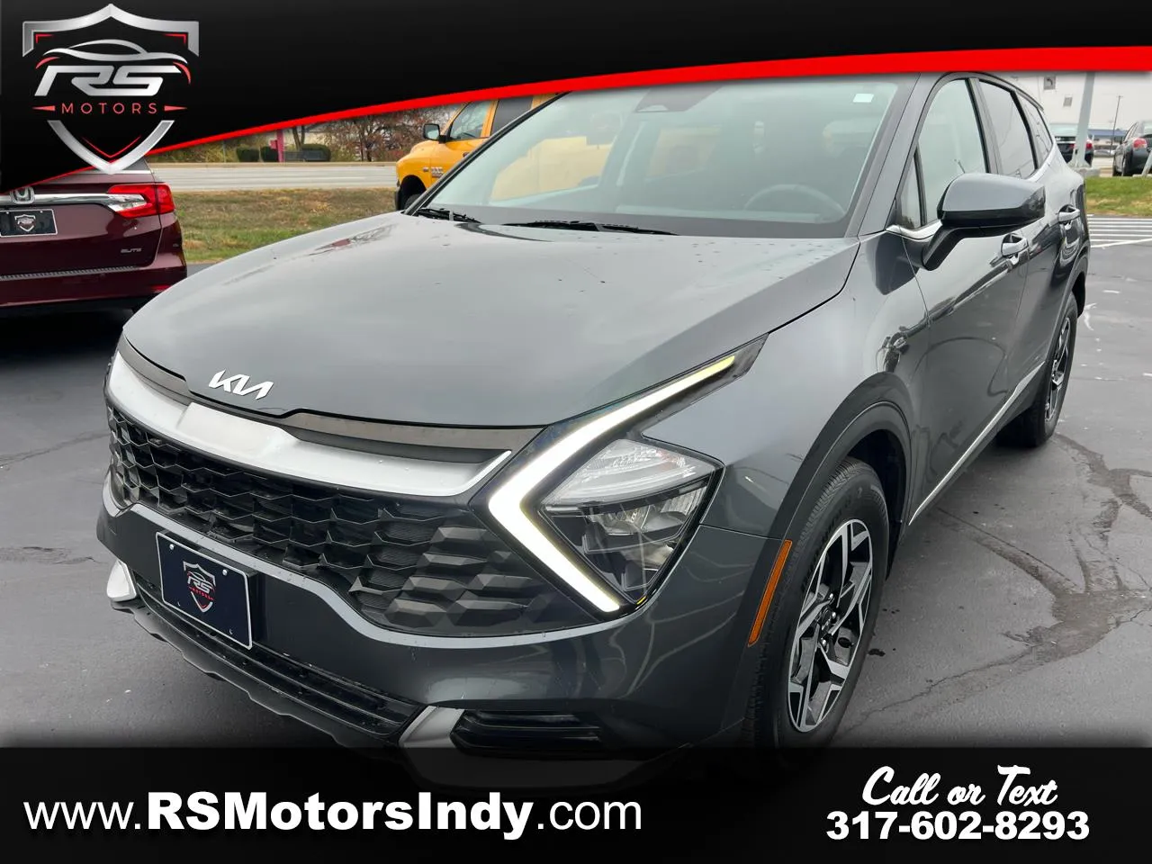 Gray 2023 Kia Sportage LX for sale in Indianapolis, IN