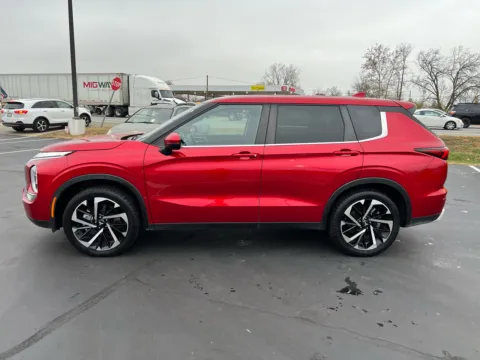 Another view of 2022 Mitsubishi Outlander SE for sale in Indianapolis, IN at RS Motors