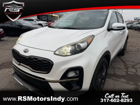 White 2020 Kia Sportage S for sale in Indianapolis, IN