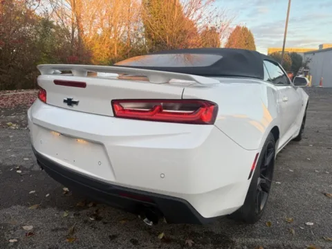 Another view of 2018 Chevrolet Camaro 2LT for sale in Indianapolis, IN at Indy Luxury Motorsports
