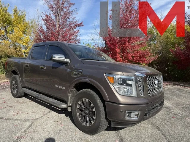 2017 Nissan Titan Platinum Reserve's photo