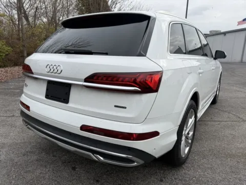 Another view of 2023 Audi Q7 45 Premium Plus for sale in Indianapolis, IN at Indy Luxury Motorsports