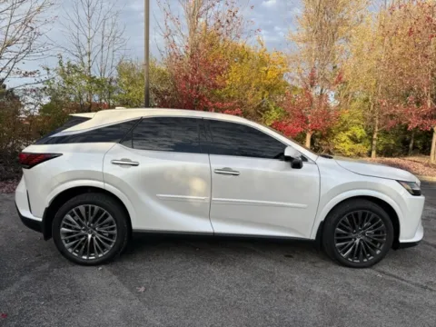 Photos of 2023 Lexus RX for sale in Indianapolis, IN at Indy Luxury Motorsports