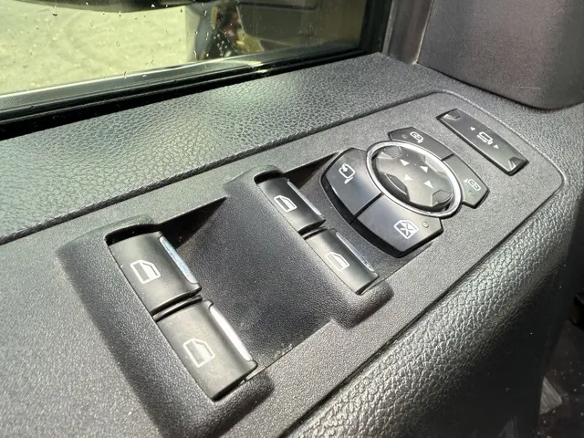 2019 Ford F-350 photo 3