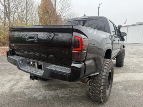 Another view of 2021 Toyota Tacoma for sale in Indianapolis, IN at Indy Luxury Motorsports