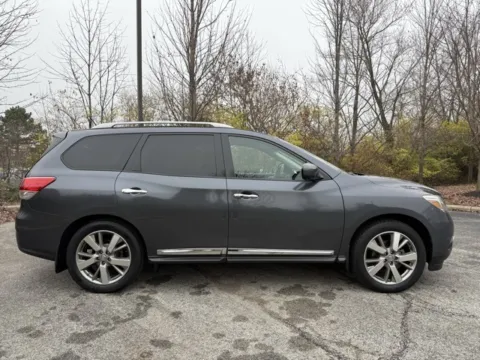 Photos of 2014 Nissan Pathfinder Platinum for sale in Indianapolis, IN at Indy Luxury Motorsports