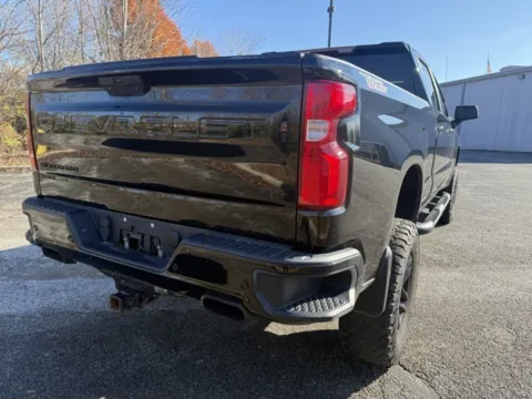 Another view of 2021 Chevrolet Silverado 1500 LT Trail Boss for sale in Indianapolis, IN at Indy Luxury Motorsports