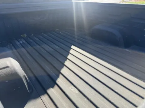 More photos of 2021 Chevrolet Silverado 1500 LT Trail Boss at Indy Luxury Motorsports, IN