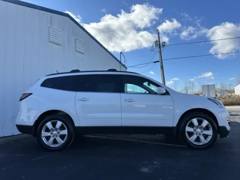 Photos of 2017 Chevrolet Traverse LT for sale in Indianapolis, IN at Indy Luxury Motorsports