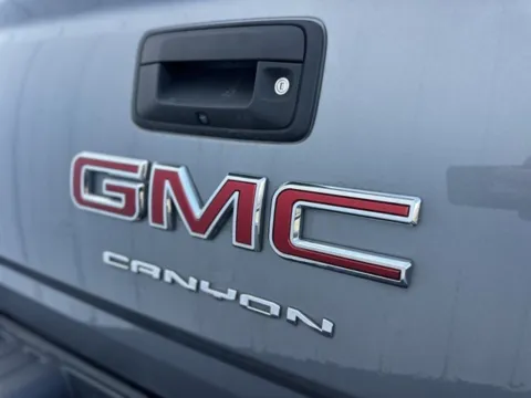 More photos of 2021 GMC Canyon Elevation at Indy Luxury Motorsports, IN