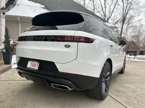 Another view of 2023 Land Rover Range Rover Sport SE for sale in Indianapolis, IN at Indy Luxury Motorsports