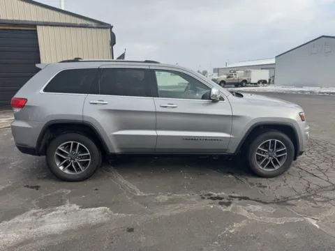 More photos of 2019 Jeep Grand Cherokee Limited at Indy Luxury Motorsports, IN