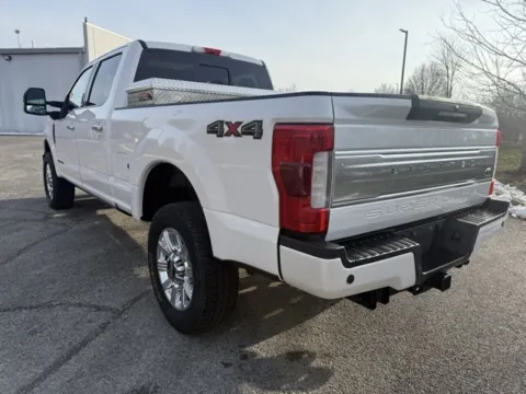 More photos of 2019 Ford F-250SD Limited at Indy Luxury Motorsports, IN