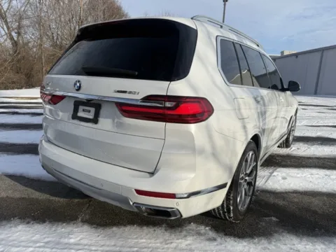 Another view of 2019 BMW X7 xDrive50i for sale in Indianapolis, IN at Indy Luxury Motorsports