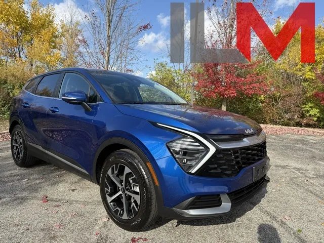 2024 Kia Sportage EX's photo