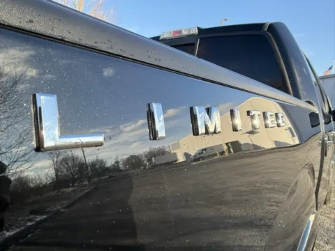 More photos of 2013 Ford F-150 Limited at Indy Luxury Motorsports, IN