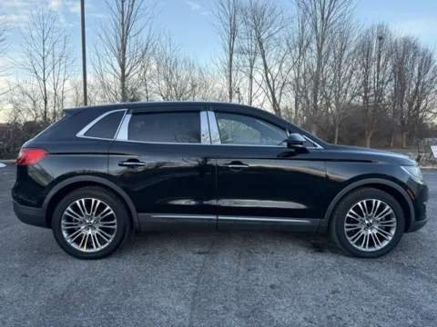 Photos of 2016 Lincoln MKX Reserve for sale in Indianapolis, IN at Indy Luxury Motorsports