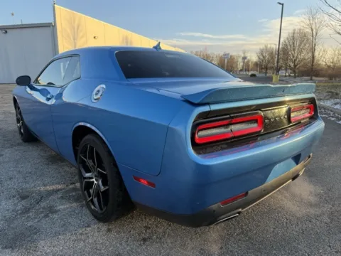 More photos of 2015 Dodge Challenger SXT at Indy Luxury Motorsports, IN